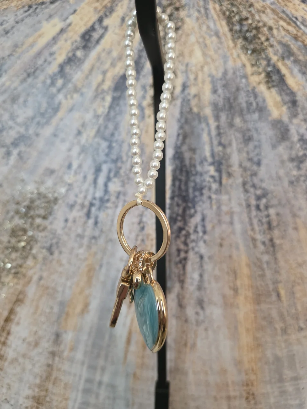 Pearl Strap Heart Keychain Bag Charm - Blue